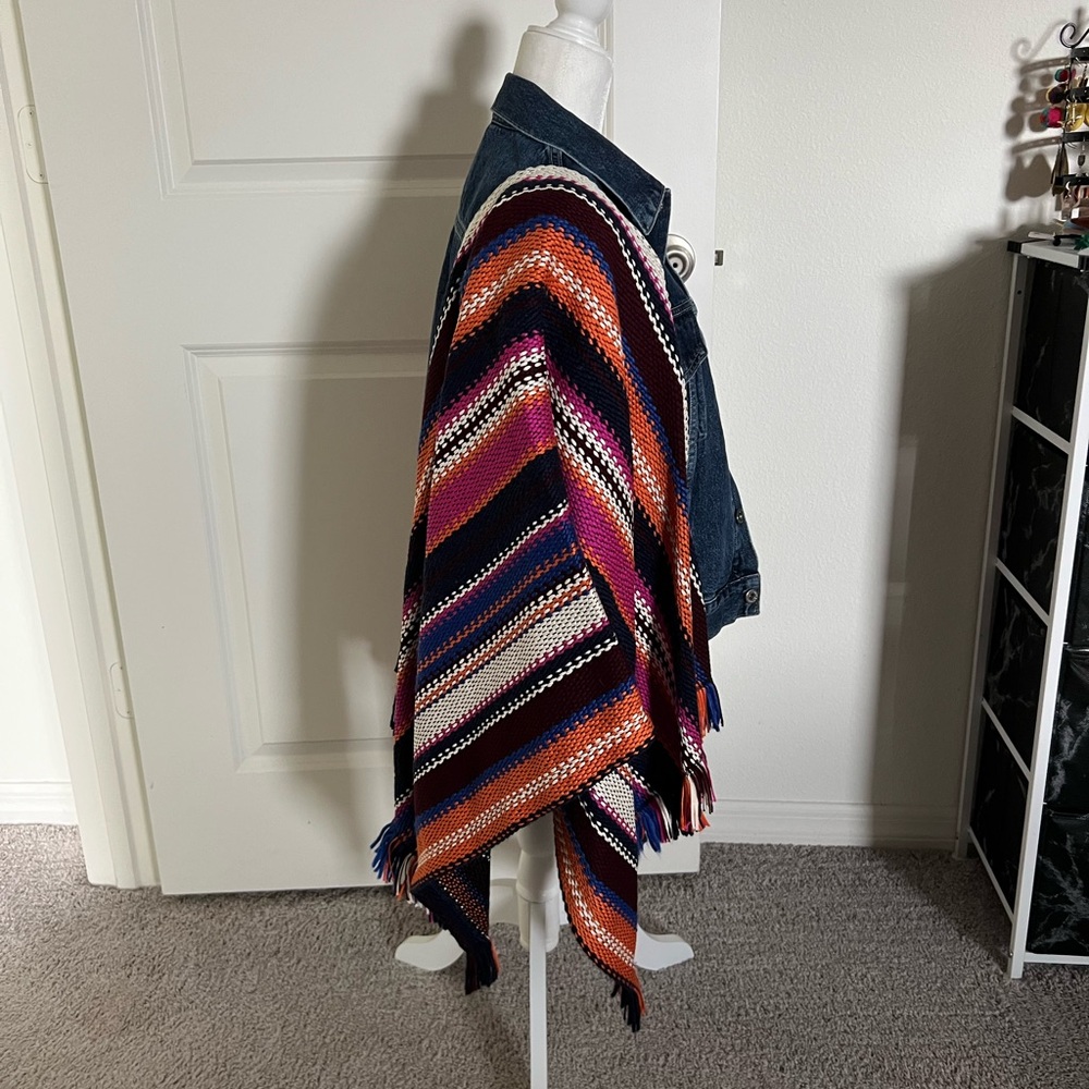NWT Levi’s Jean Jacket Striped Sweater Poncho Small - Picture 8 of 12